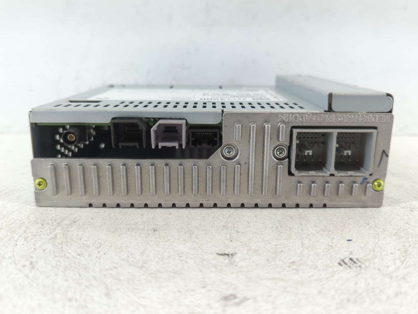 2020-2022 Chevrolet Spark Am Fm Cd Player Radio Receiver - Oemusedautoparts1.com