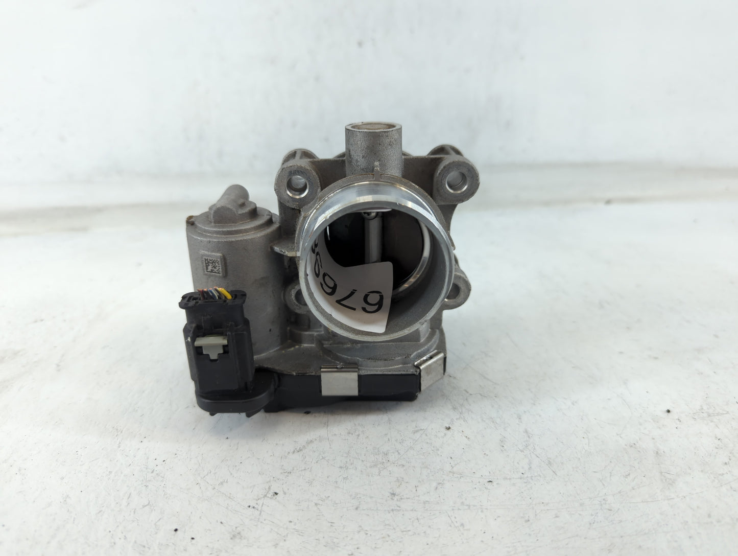 2016-2022 Chevrolet Spark Throttle Body P/N:12673014 Fits Fits 2016 2017 2018 2019 2020 2021 2022 OEM Used Auto Parts - Oemu