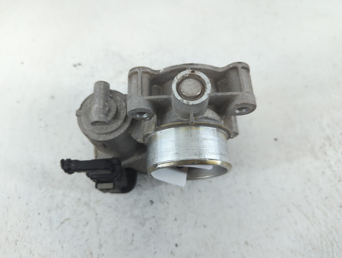 2016-2022 Chevrolet Spark Throttle Body P/N:12673014 Fits Fits 2016 2017 2018 2019 2020 2021 2022 OEM Used Auto Parts - Oemu