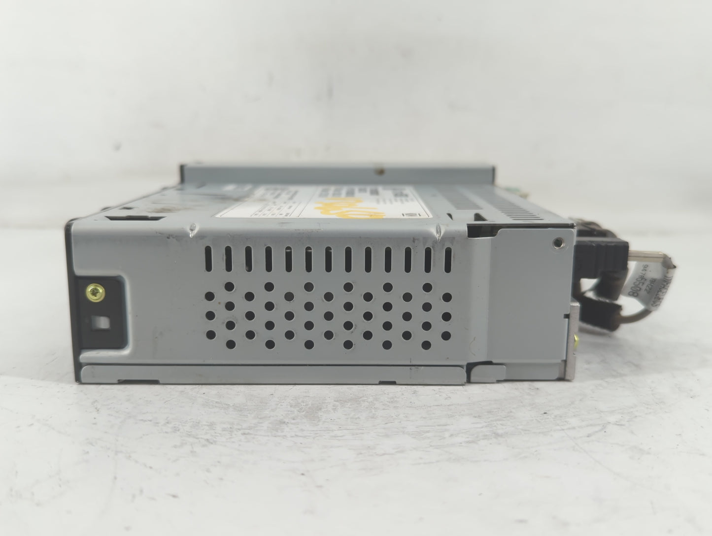 2020-2022 Chevrolet Spark Am Fm Cd Player Radio Receiver - Oemusedautoparts1.com