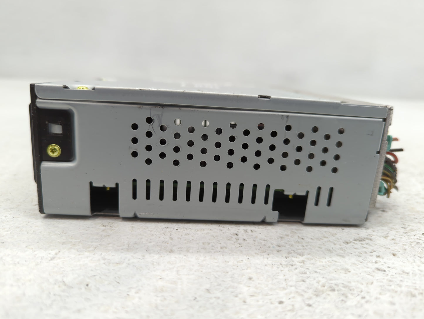 2020-2022 Chevrolet Spark Radio AM FM Cd Player Receiver Replacement P/N:42724500 Fits Fits 2020 2021 2022 OEM Used Auto Par
