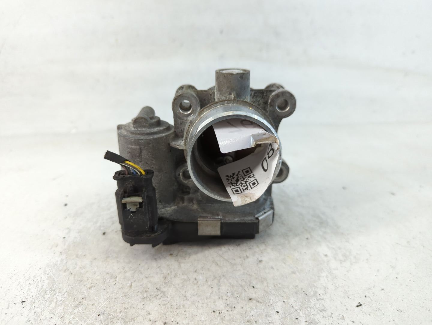2016-2022 Chevrolet Spark Throttle Body P/N:12673014 Fits Fits 2016 2017 2018 2019 2020 2021 2022 OEM Used Auto Parts - Oemu