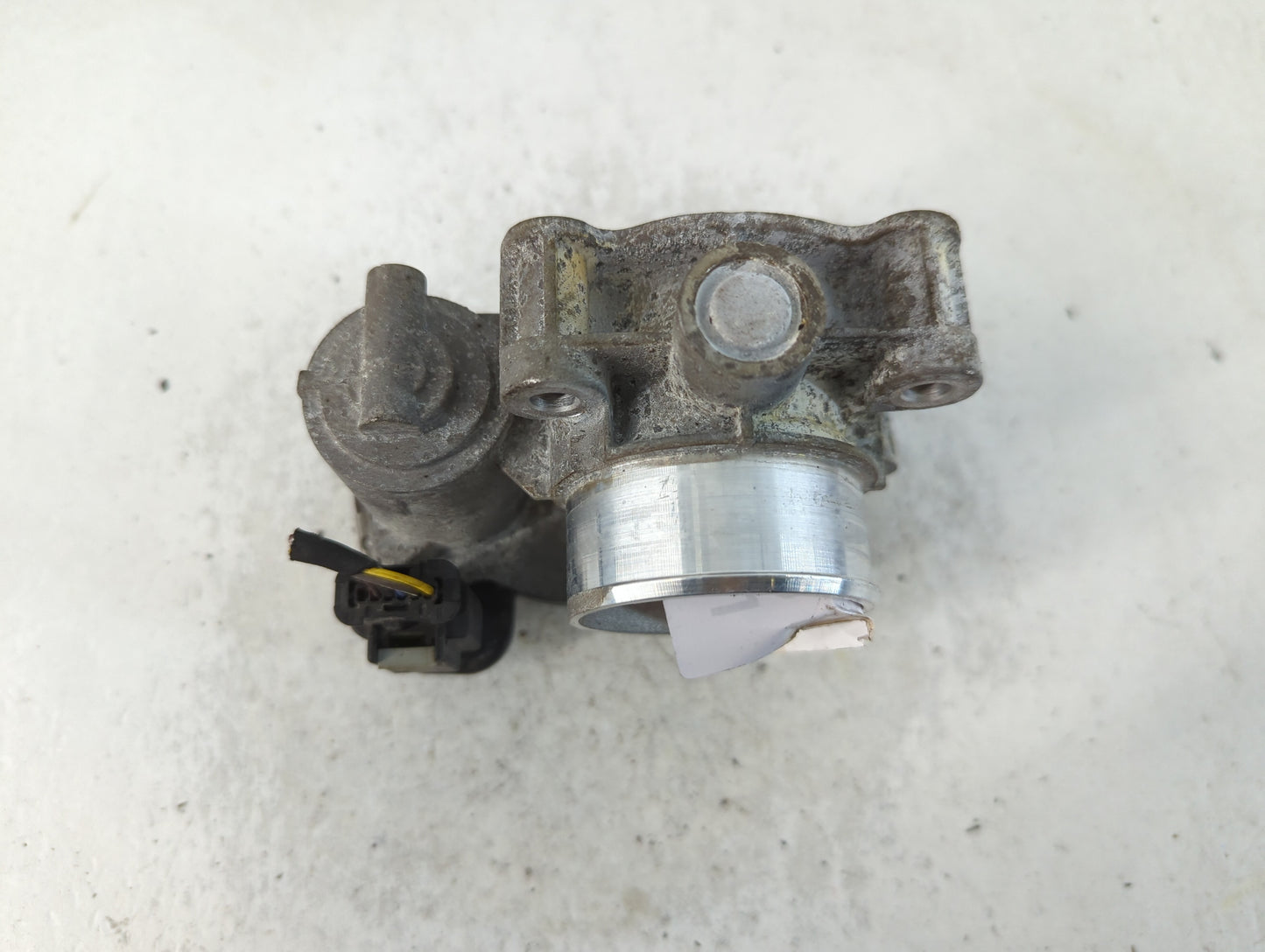 2016-2022 Chevrolet Spark Throttle Body P/N:12673014 Fits Fits 2016 2017 2018 2019 2020 2021 2022 OEM Used Auto Parts - Oemu
