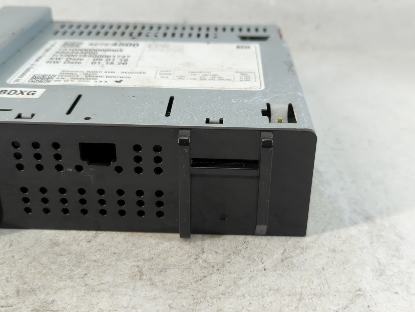2020-2022 Chevrolet Spark Radio AM FM Cd Player Receiver Replacement P/N:42724500 Fits Fits 2020 2021 2022 OEM Used Auto Par