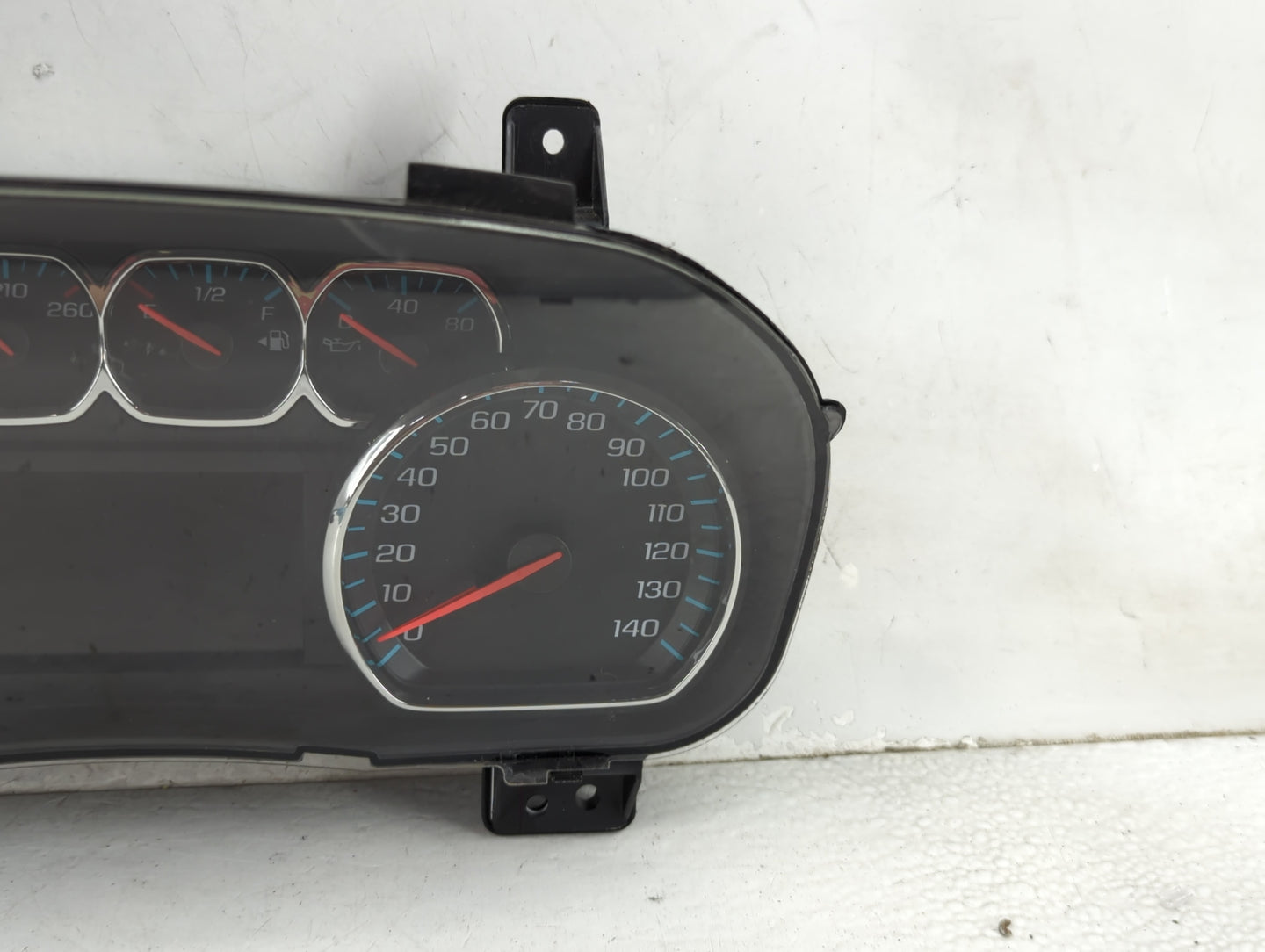 2020 Chevrolet Sub150 Instrument Cluster Speedometer Gauges P/N:84597916 28651562 Miles:111K Fits Fits 2018 2019 OEM Used Au