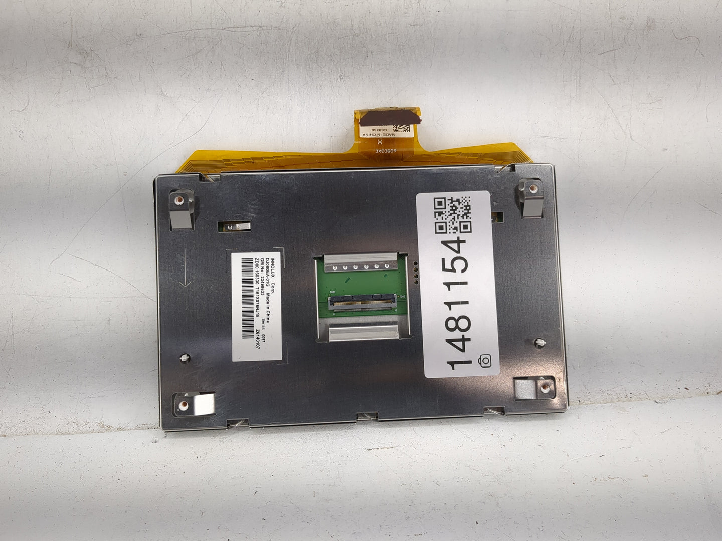 2017-2018 Chevrolet Suburban Information Display Screen - Oemusedautoparts1.com