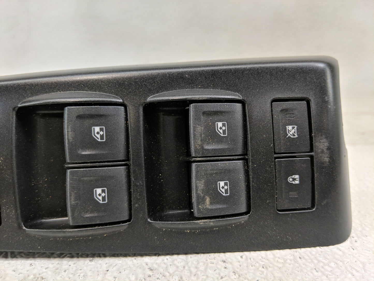 2020 Chevrolet Suburban 1500 Master Power Window Switch Replacement Driver Side Left P/N:B066EA10 84643978 Fits OEM Used Aut