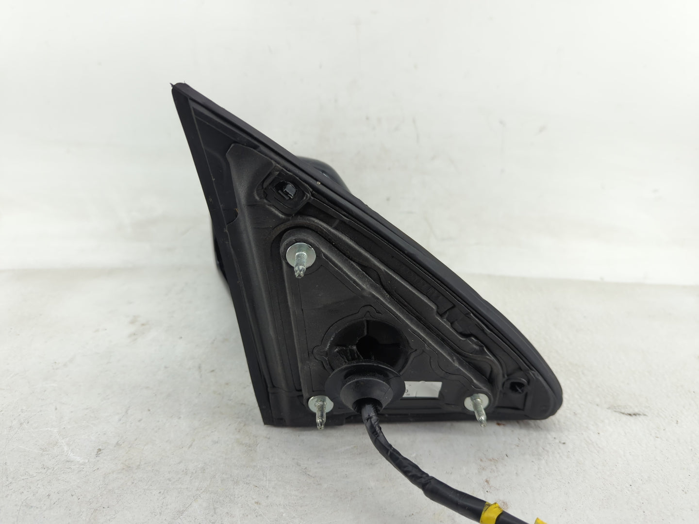 2020 Chevrolet Suburban 1500 Driver Side View Mirror - Left Door Mirror OEM Used - Oemusedautoparts1.com