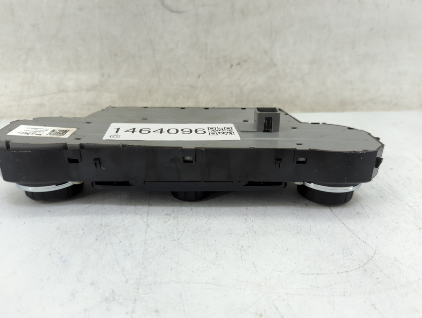 2020 Chevrolet Suburban 1500 Climate Control Module Temperature AC/Heater Replacement P/N:84258727 Fits Fits 2017 2018 2019 
