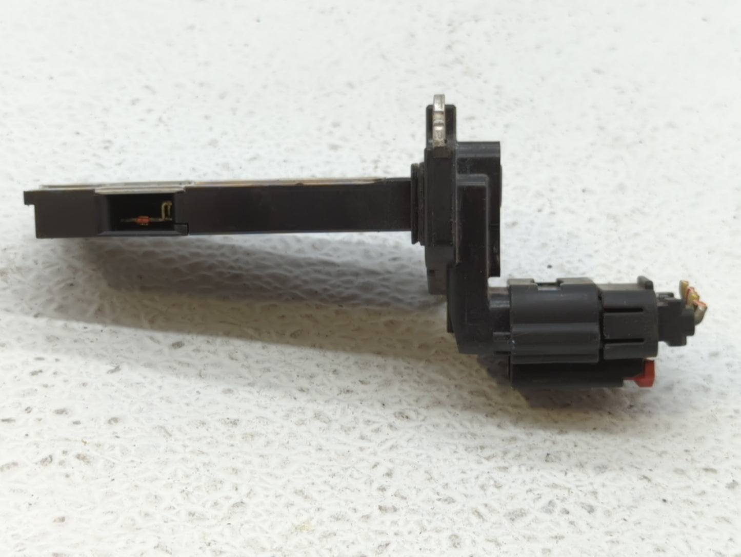 Chevrolet Suburban 1500 Mass Air Flow Meter Maf - Oemusedautoparts1.com