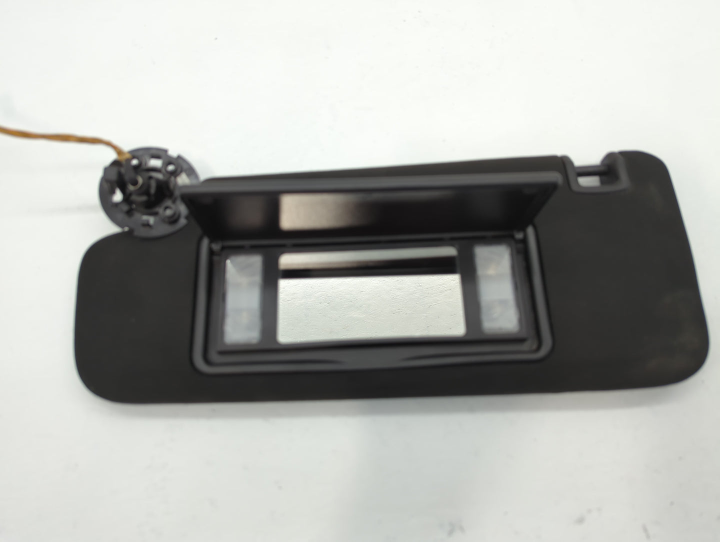 2020 Chevrolet Suburban 1500 Sun Visor Shade Replacement Driver Left Mirror Fits Fits 2015 2016 2017 2018 2019 OEM Used Auto