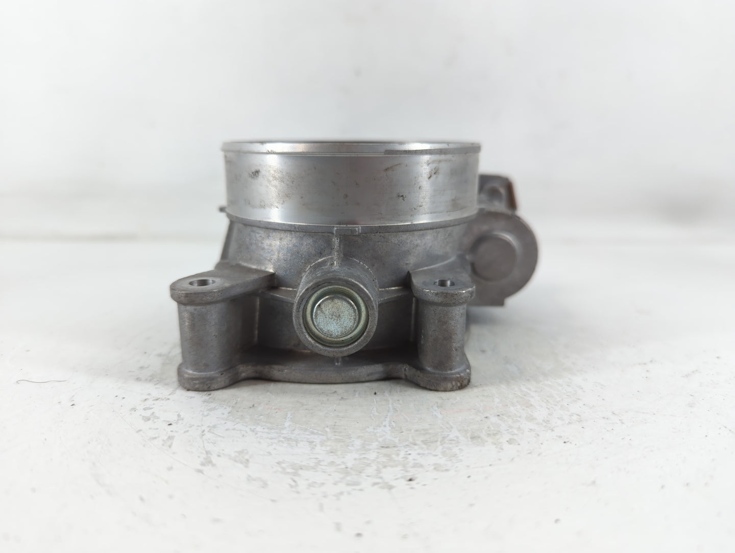 2020 Chevrolet Suburban 1500 Throttle Body P/N:12678224 Fits Fits 2014 2015 2016 2017 2018 2019 2021 2022 OEM Used Auto Part