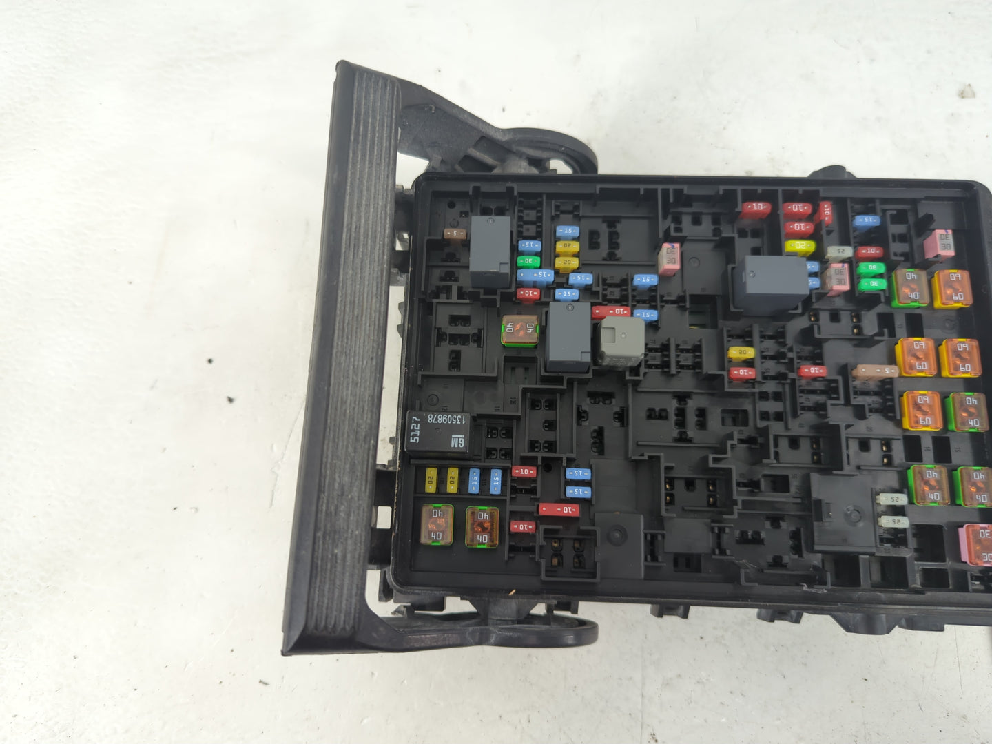 2015-2020 Chevrolet Tahoe Fusebox Fuse Box Panel Relay Module P/N:23227061 Fits Fits 2015 2016 2017 2018 2019 2020 OEM Used 