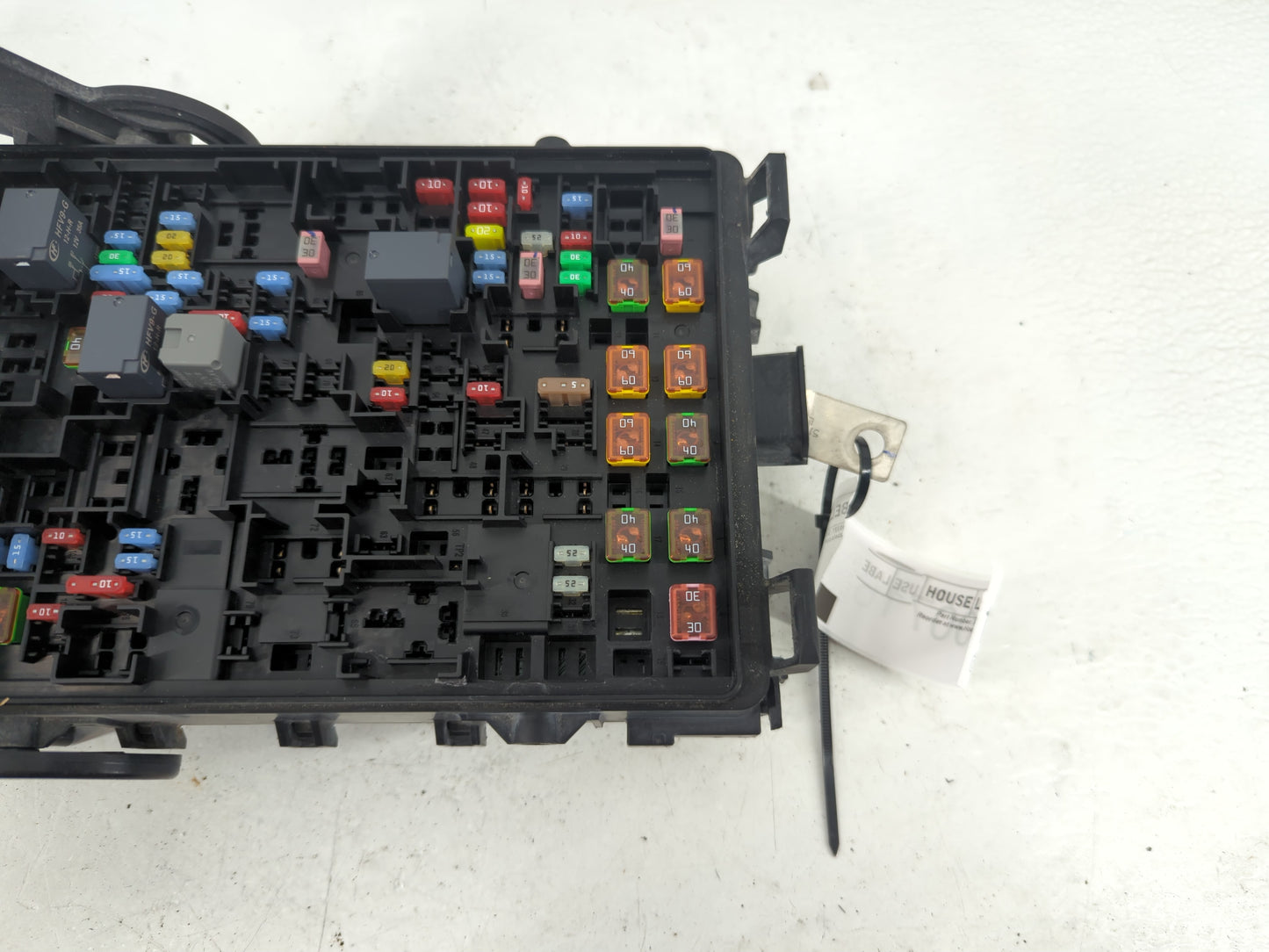 2015-2020 Chevrolet Tahoe Fusebox Fuse Box Panel Relay Module P/N:23227061 Fits Fits 2015 2016 2017 2018 2019 2020 OEM Used 