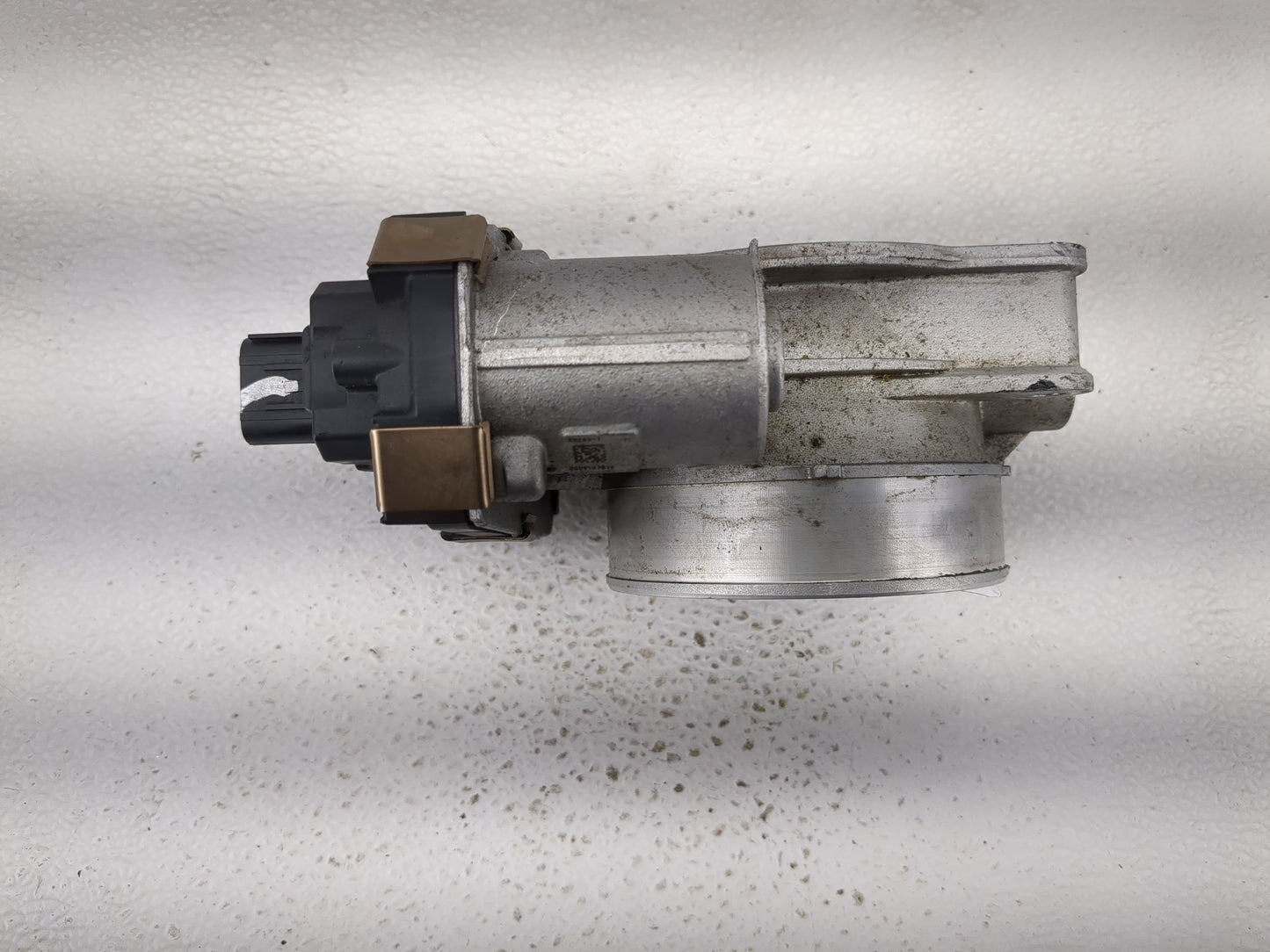 2020 Chevrolet Tahoe Throttle Body P/N:12678224 Fits OEM Used Auto Parts - Oemusedautoparts1.com