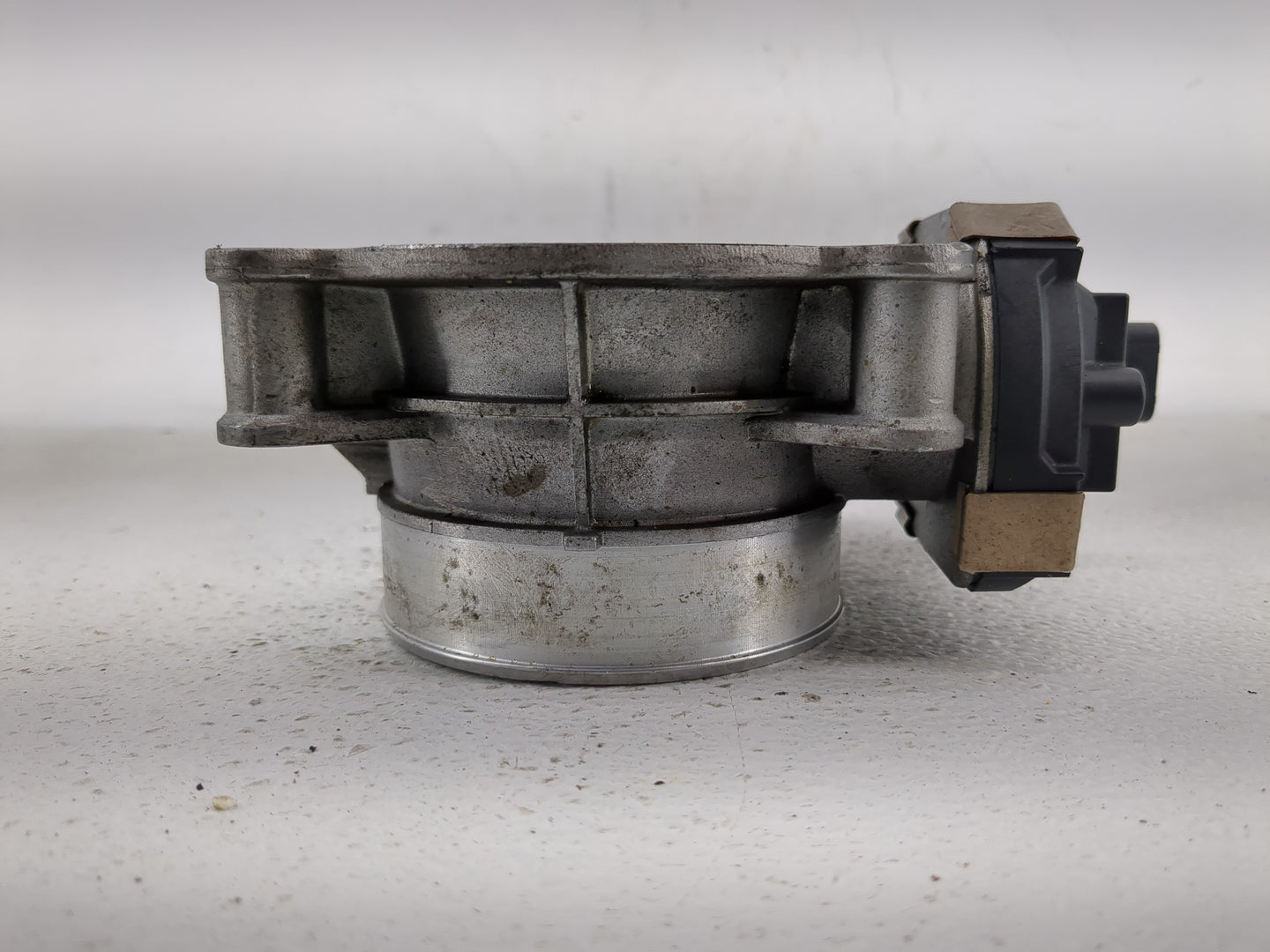 2020 Chevrolet Tahoe Throttle Body P/N:12678224 Fits OEM Used Auto Parts - Oemusedautoparts1.com