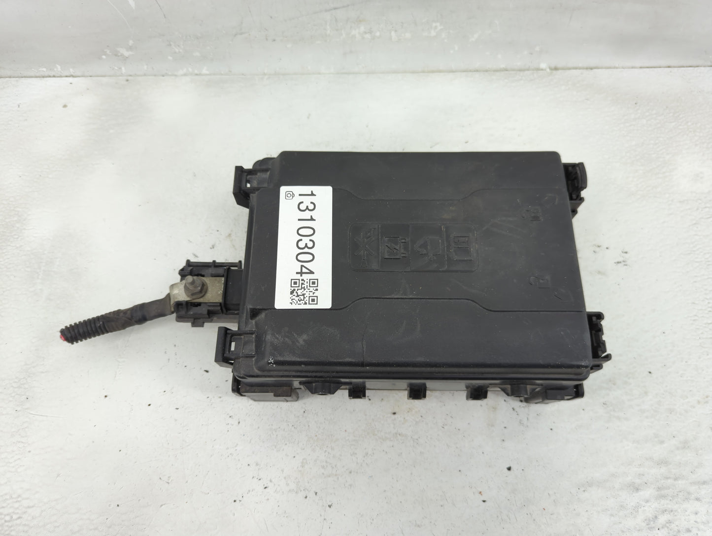 2015-2020 Chevrolet Tahoe Fusebox Fuse Box Panel Relay Module Fits Fits 2015 2016 2017 2018 2019 2020 OEM Used Auto Parts - 