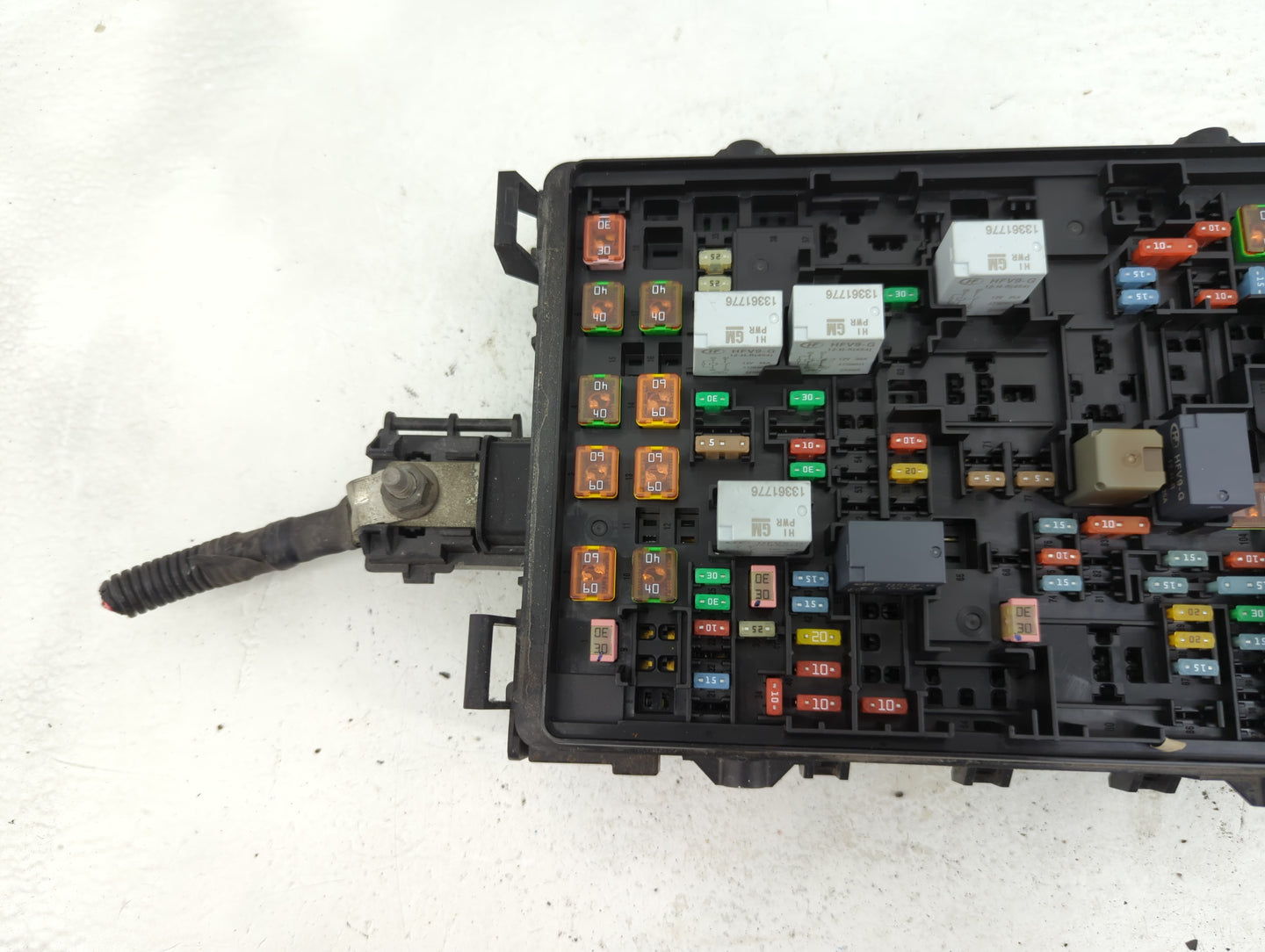 2015-2020 Chevrolet Tahoe Fusebox Fuse Box Panel Relay Module Fits Fits 2015 2016 2017 2018 2019 2020 OEM Used Auto Parts - 