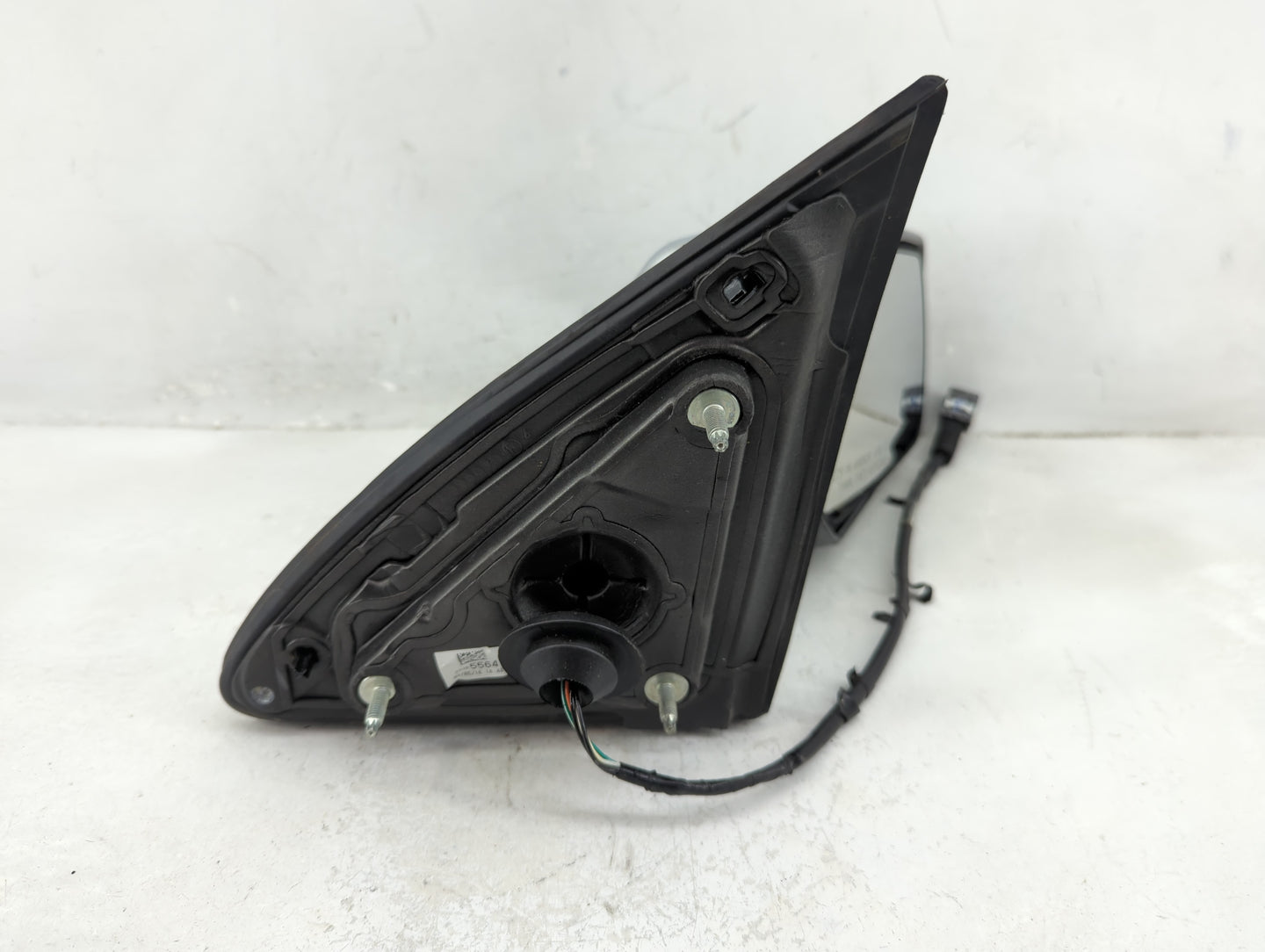 2015-2020 Chevrolet Tahoe Passenger Side View Mirror - Right Door Mirror OEM Used - Oemusedautoparts1.com