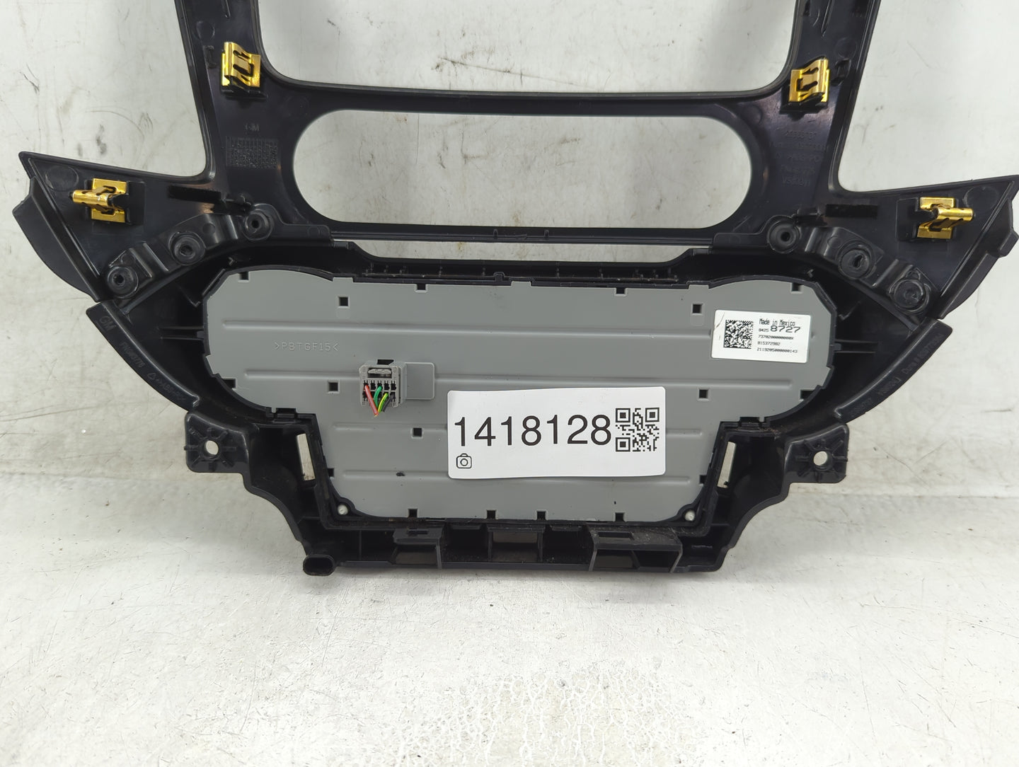 2017-2020 Chevrolet Tahoe Climate Control Module Temperature AC/Heater Replacement P/N:84258727 Fits Fits 2017 2018 2019 202
