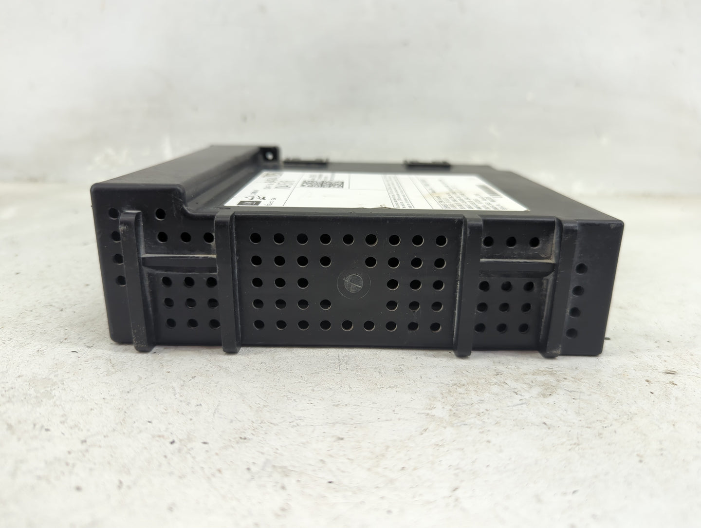 2020 Chevrolet Tahoe Radio AM FM Cd Player Receiver Replacement P/N:84347258 Fits OEM Used Auto Parts - Oemusedautoparts1.co