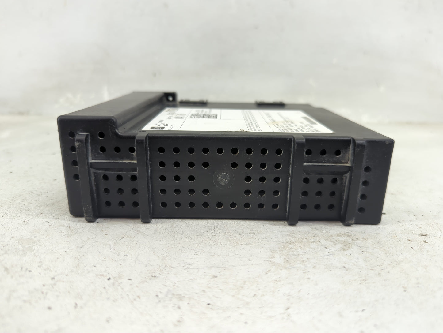 2020 Chevrolet Tahoe Radio AM FM Cd Player Receiver Replacement P/N:84347258 Fits OEM Used Auto Parts - Oemusedautoparts1.co