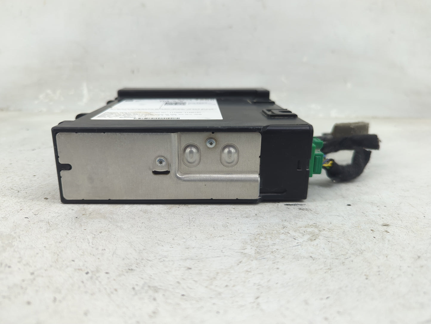 2020 Chevrolet Tahoe Radio AM FM Cd Player Receiver Replacement P/N:84347258 Fits OEM Used Auto Parts - Oemusedautoparts1.co