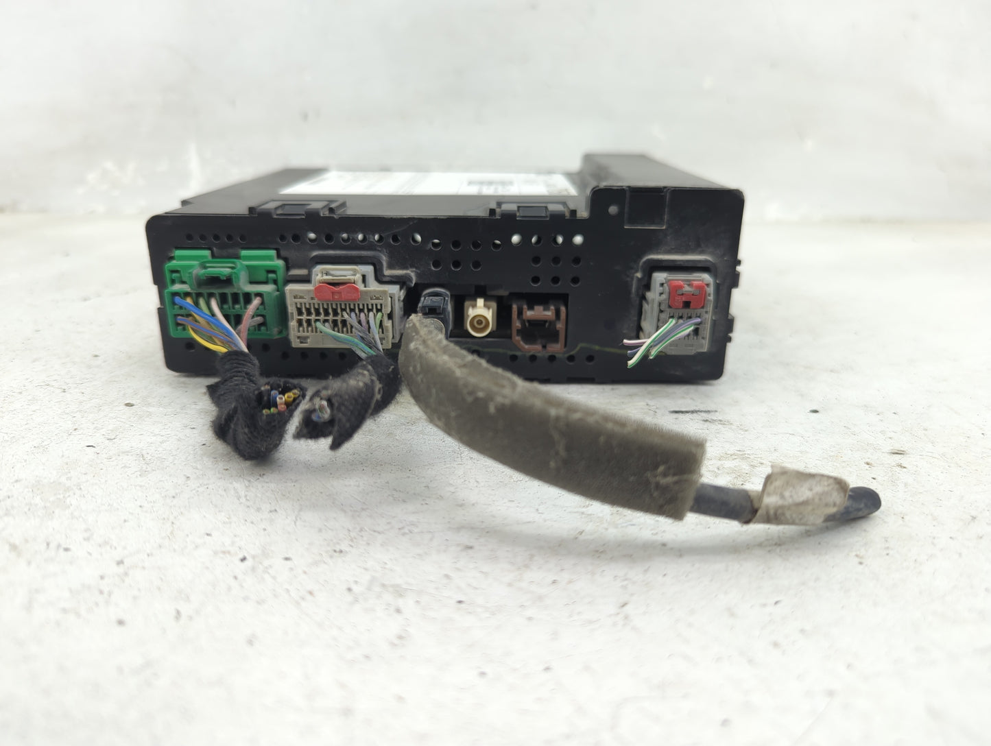 2020 Chevrolet Tahoe Radio AM FM Cd Player Receiver Replacement P/N:84347258 Fits OEM Used Auto Parts - Oemusedautoparts1.co