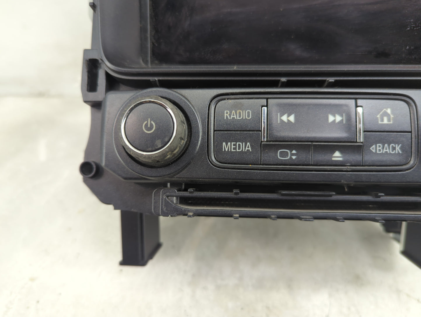 2017-2020 Chevrolet Tahoe Radio AM FM Cd Player Receiver Replacement Fits Fits 2017 2018 2019 2020 OEM Used Auto Parts - Oem