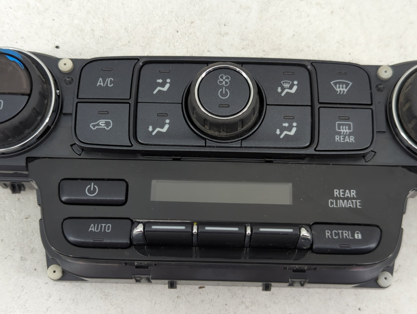 2020 Chevrolet Tahoe Climate Control Module Temperature AC/Heater Replacement P/N:8425 8727 7370200000000X, 815372982 Fits O