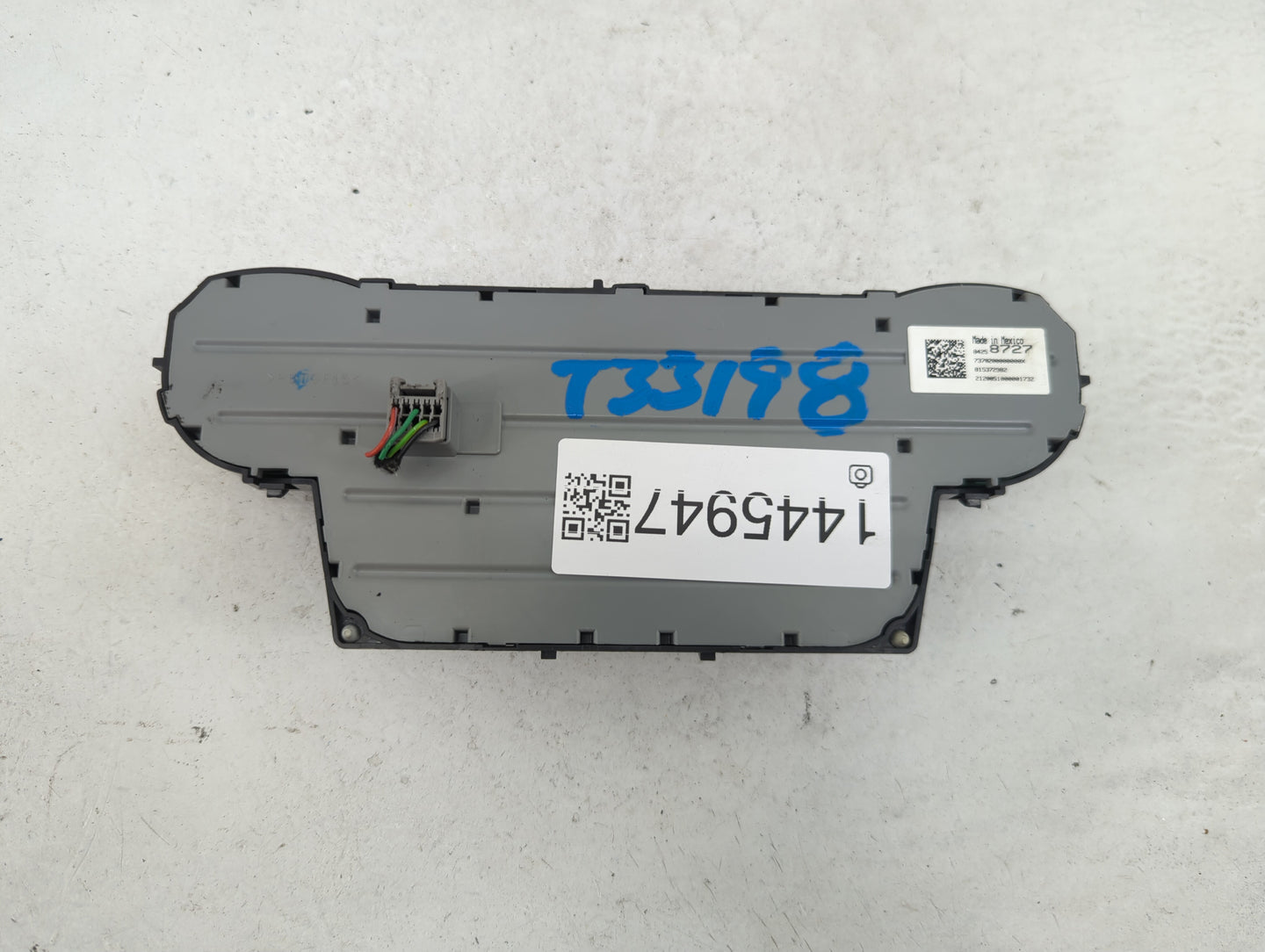 2020 Chevrolet Tahoe Climate Control Module Temperature AC/Heater Replacement P/N:8425 8727 7370200000000X, 815372982 Fits O