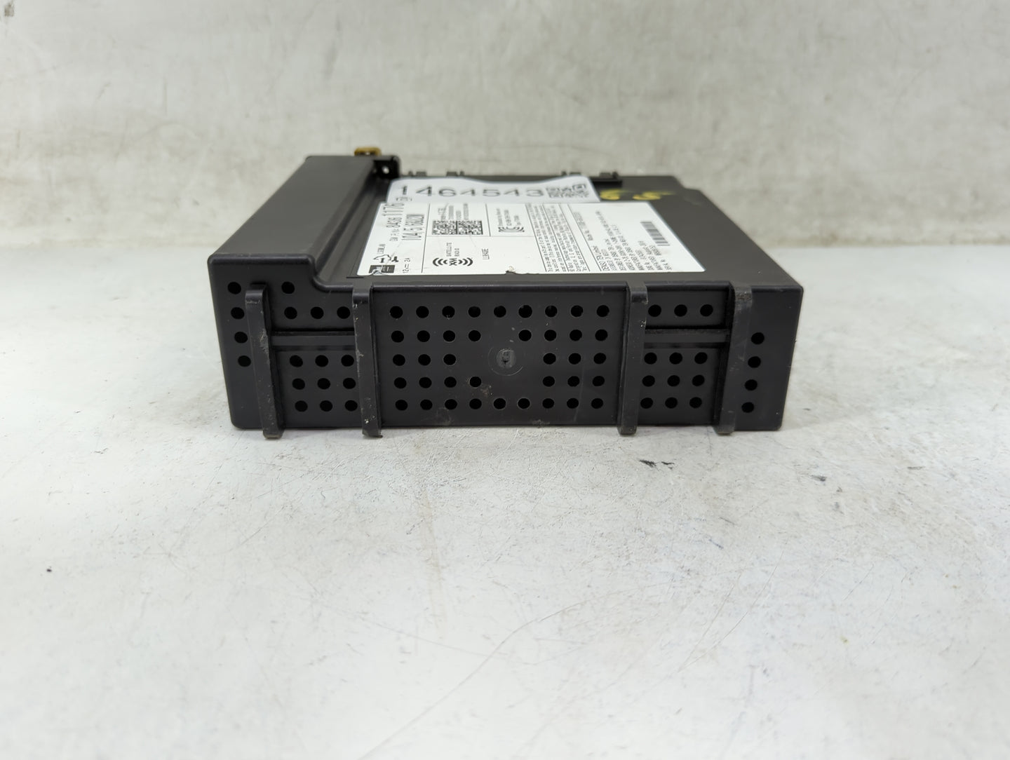 2017-2020 Chevrolet Tahoe Audio Cd Disc Player - Oemusedautoparts1.com