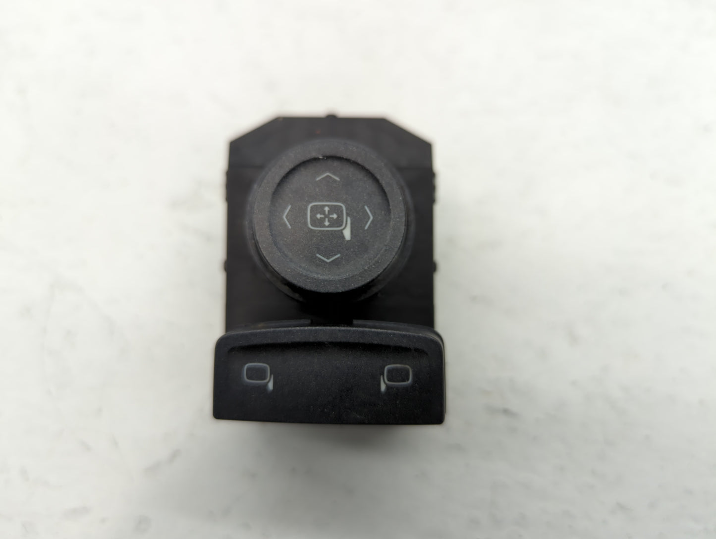 2015-2020 Chevrolet Tahoe Master Power Window Switch Replacement Driver Side Left P/N:23154700 Fits OEM Used Auto Parts - Oe