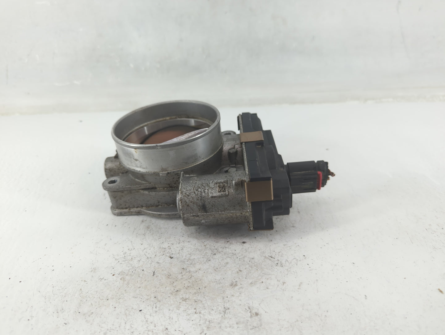 2015-2022 Chevrolet Tahoe Throttle Body P/N:12678224 Fits Fits 2014 2015 2016 2017 2018 2019 2020 2021 2022 OEM Used Auto Pa