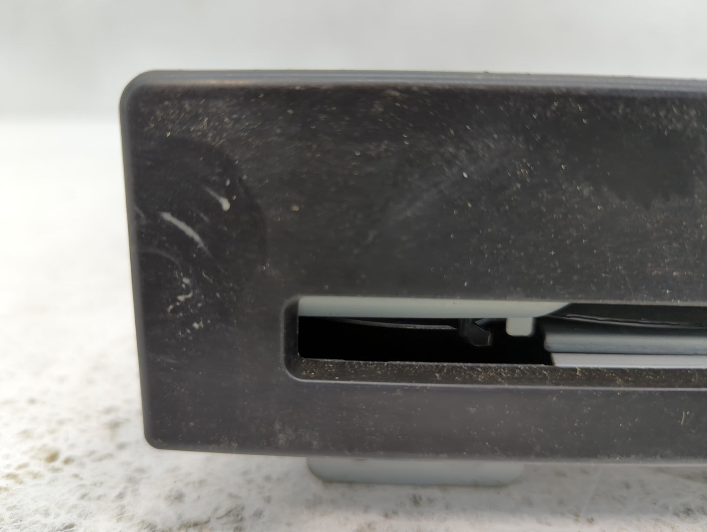 2017-2020 Chevrolet Tahoe Am Fm Cd Player Radio Receiver - Oemusedautoparts1.com