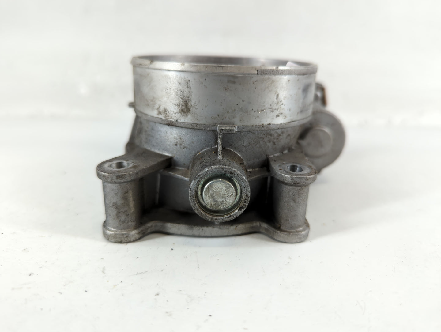 2015-2022 Chevrolet Tahoe Throttle Body P/N:12678224 Fits Fits 2014 2015 2016 2017 2018 2019 2020 2021 2022 OEM Used Auto Pa