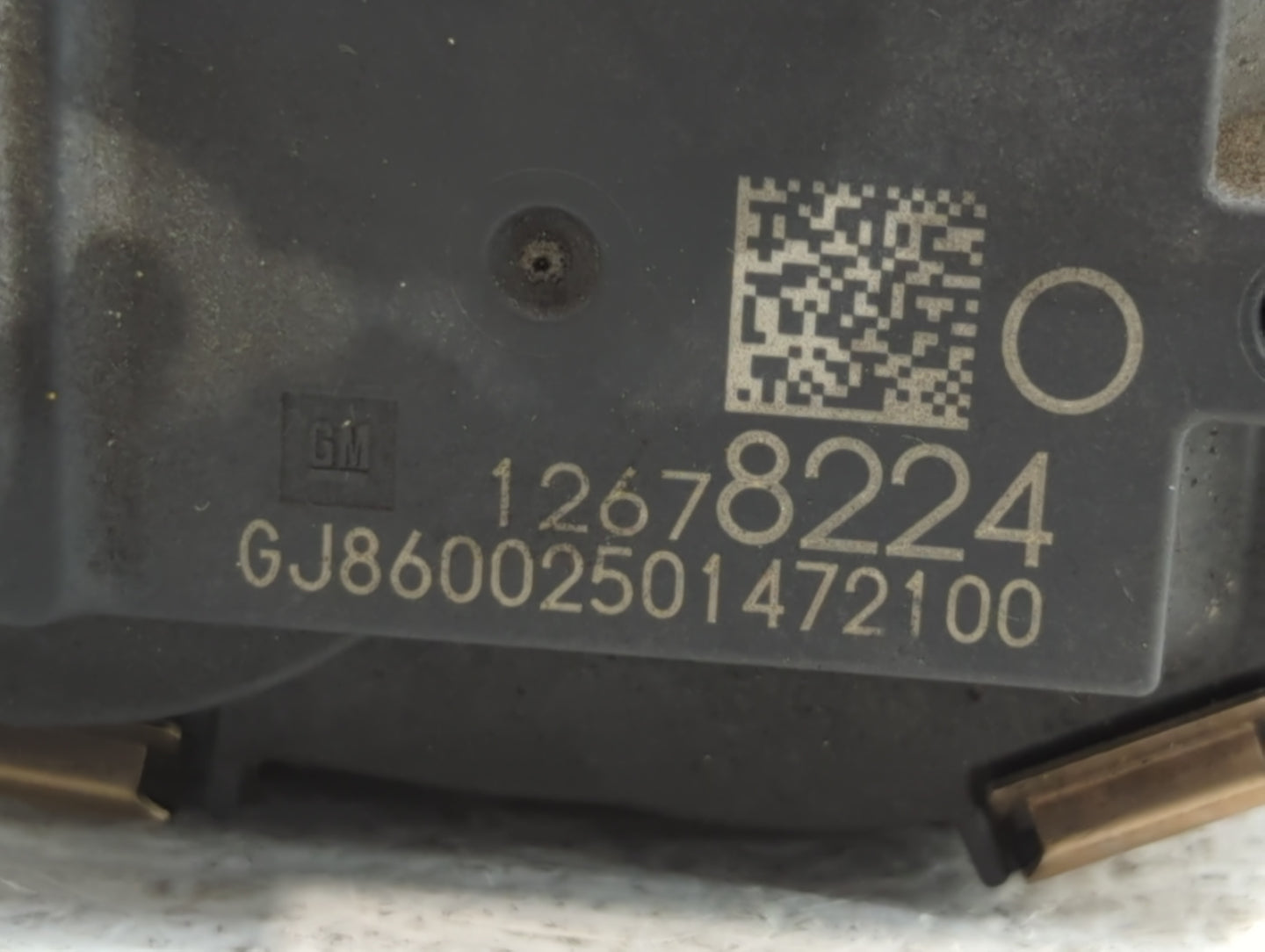 2015-2022 Chevrolet Tahoe Throttle Body P/N:12678224 Fits Fits 2014 2015 2016 2017 2018 2019 2020 2021 2022 OEM Used Auto Pa