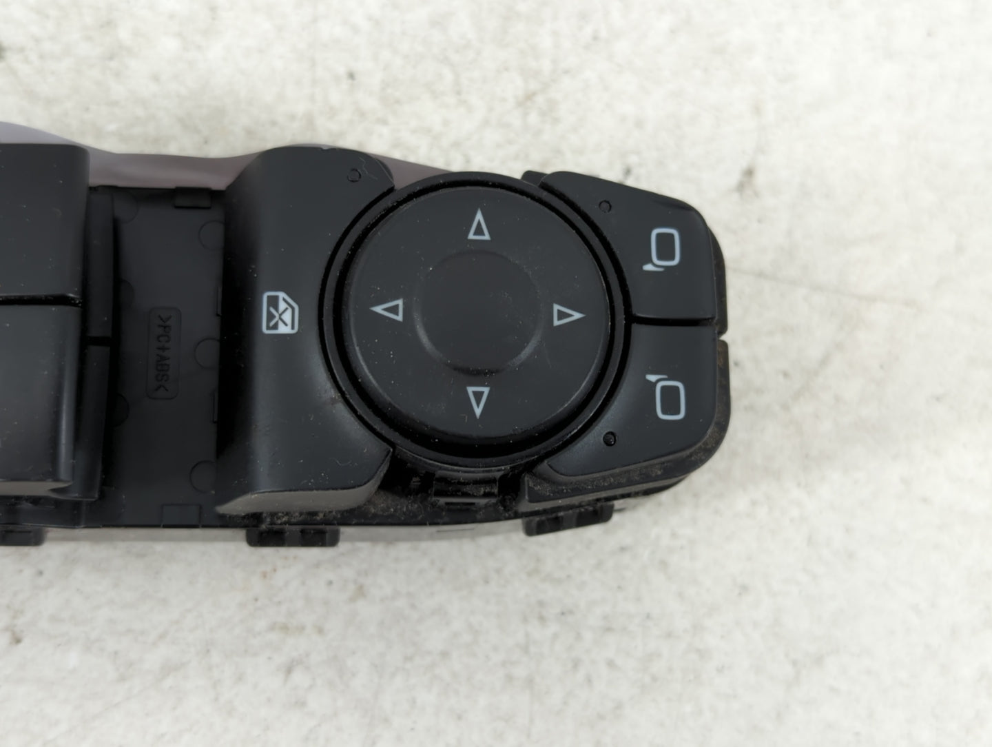 2020 Chevrolet Traverse Master Power Window Switch Replacement Driver Side Left P/N:84513464 Fits OEM Used Auto Parts - Oemu