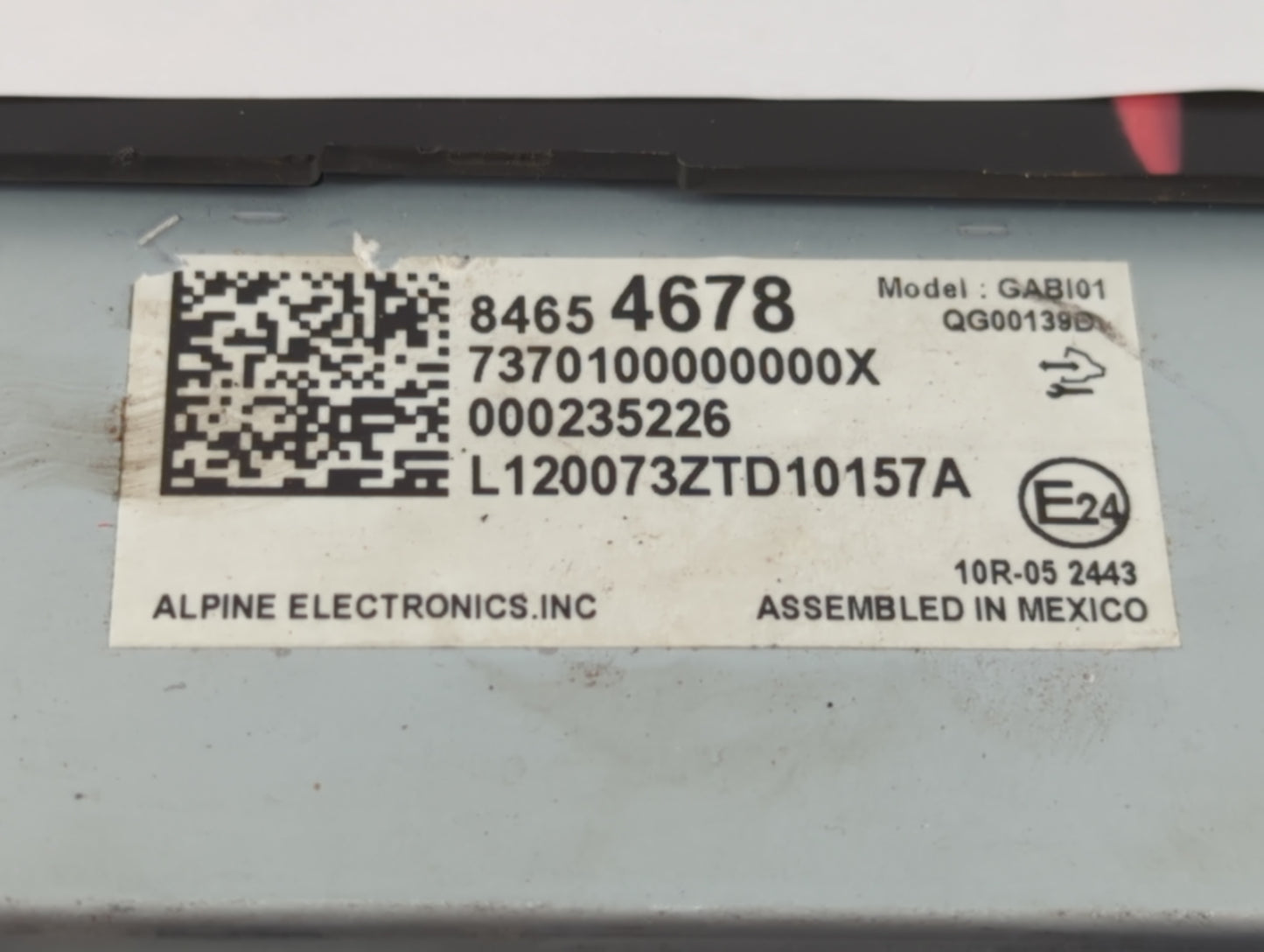 2018-2021 Chevrolet Traverse Radio AM FM Cd Player Receiver Replacement P/N:74654678 Fits Fits 2018 2019 2020 2021 OEM Used 