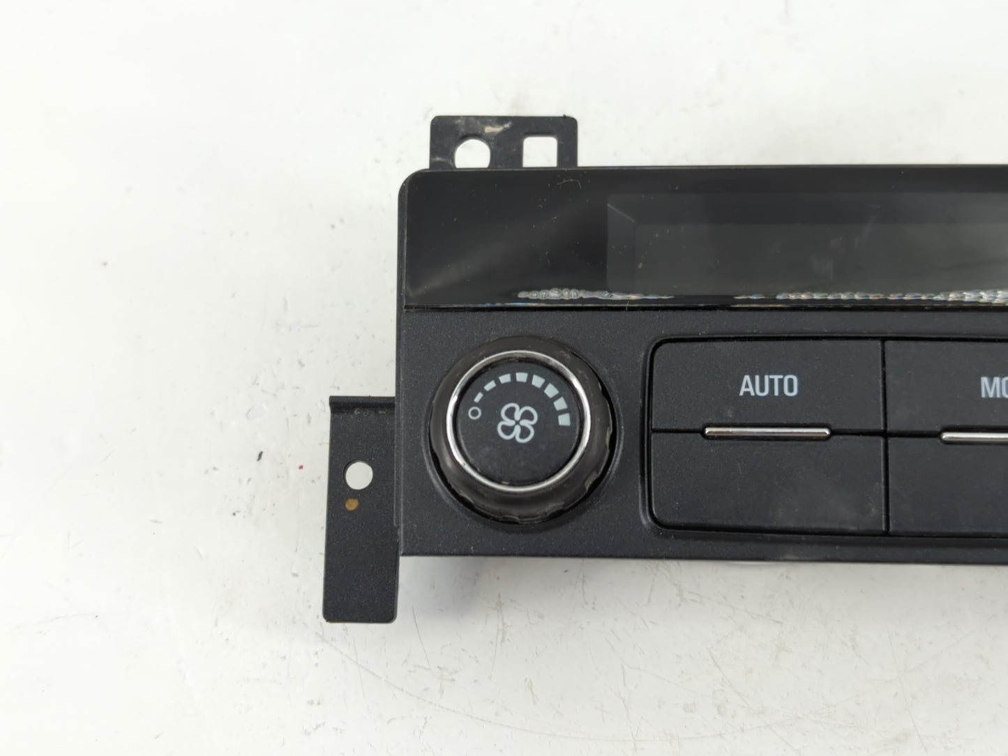 2018-2022 Chevrolet Traverse Climate Control Module Temperature AC/Heater Replacement P/N:23507152 Fits OEM Used Auto Parts 