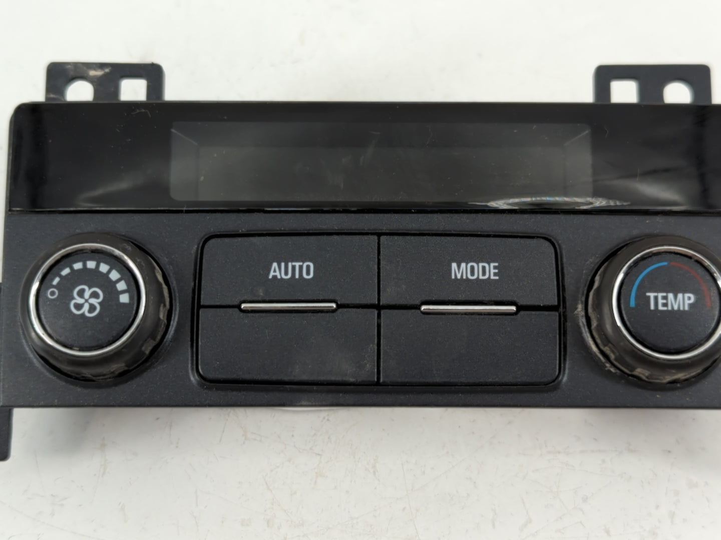 2018-2022 Chevrolet Traverse Climate Control Module Temperature AC/Heater Replacement P/N:23507152 Fits OEM Used Auto Parts 