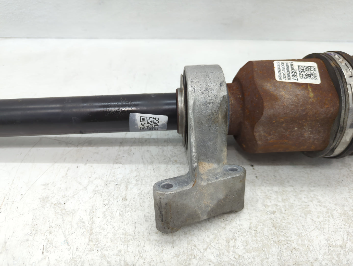 2018-2022 Chevrolet Traverse Axle Shaft Front Passenger Cv C/v - Oemusedautoparts1.com