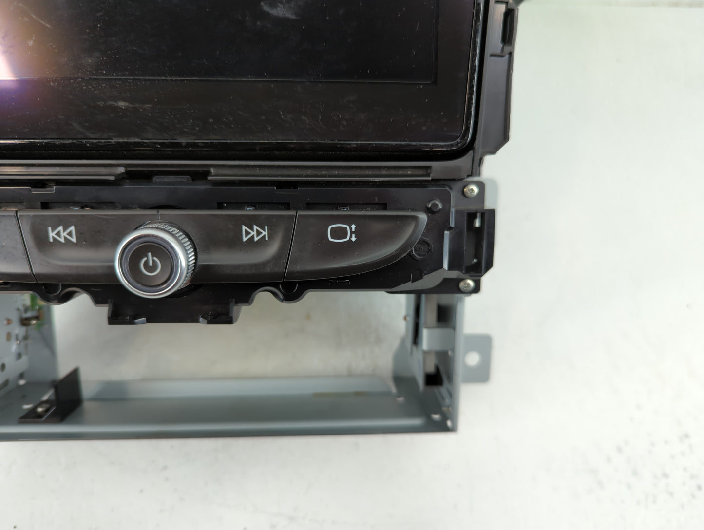 Chevrolet Traverse Radio Control Panel - Oemusedautoparts1.com