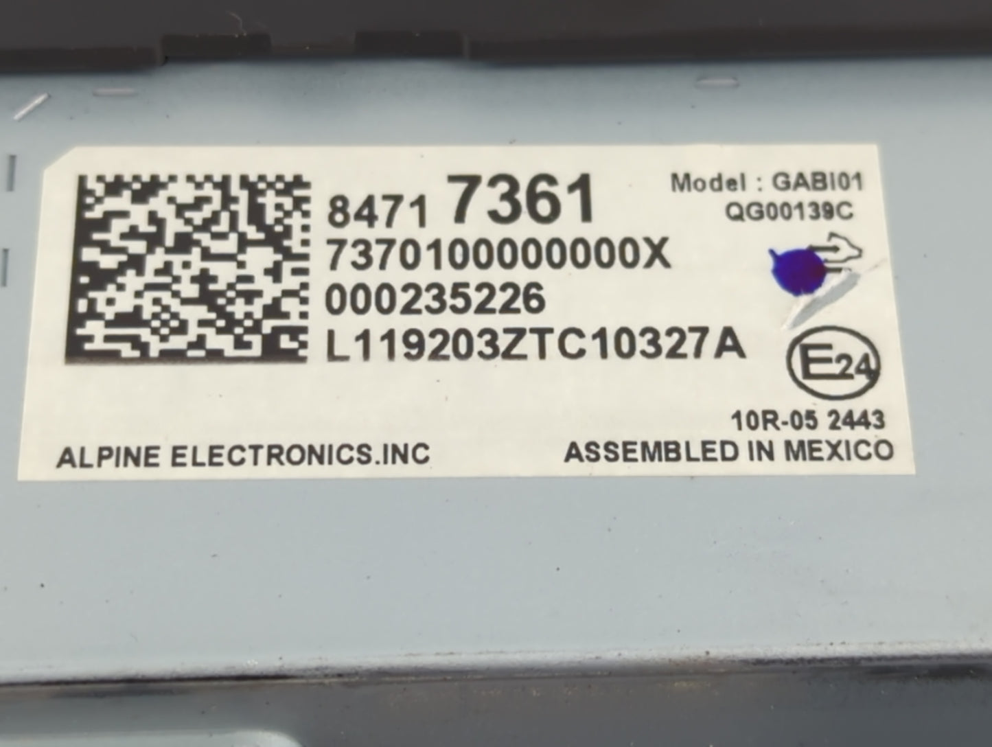 Chevrolet Traverse Radio Control Panel - Oemusedautoparts1.com