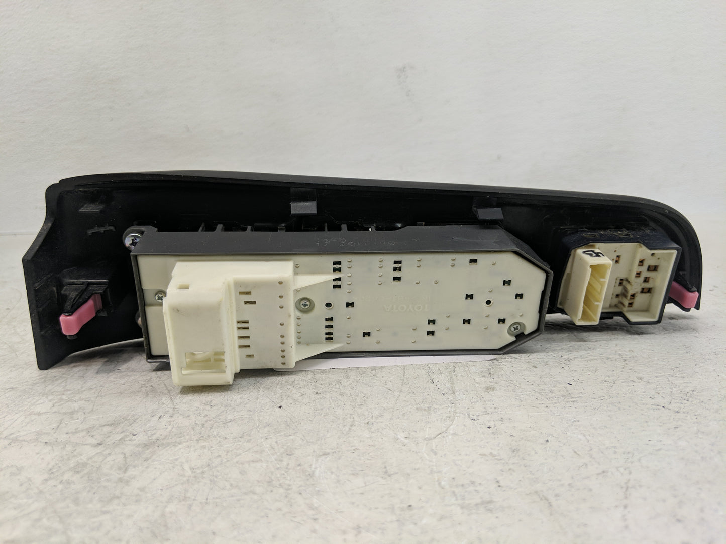 2020 Chevrolet Traverse Master Power Window Switch Replacement Driver Side Left Fits OEM Used Auto Parts - Oemusedautoparts1