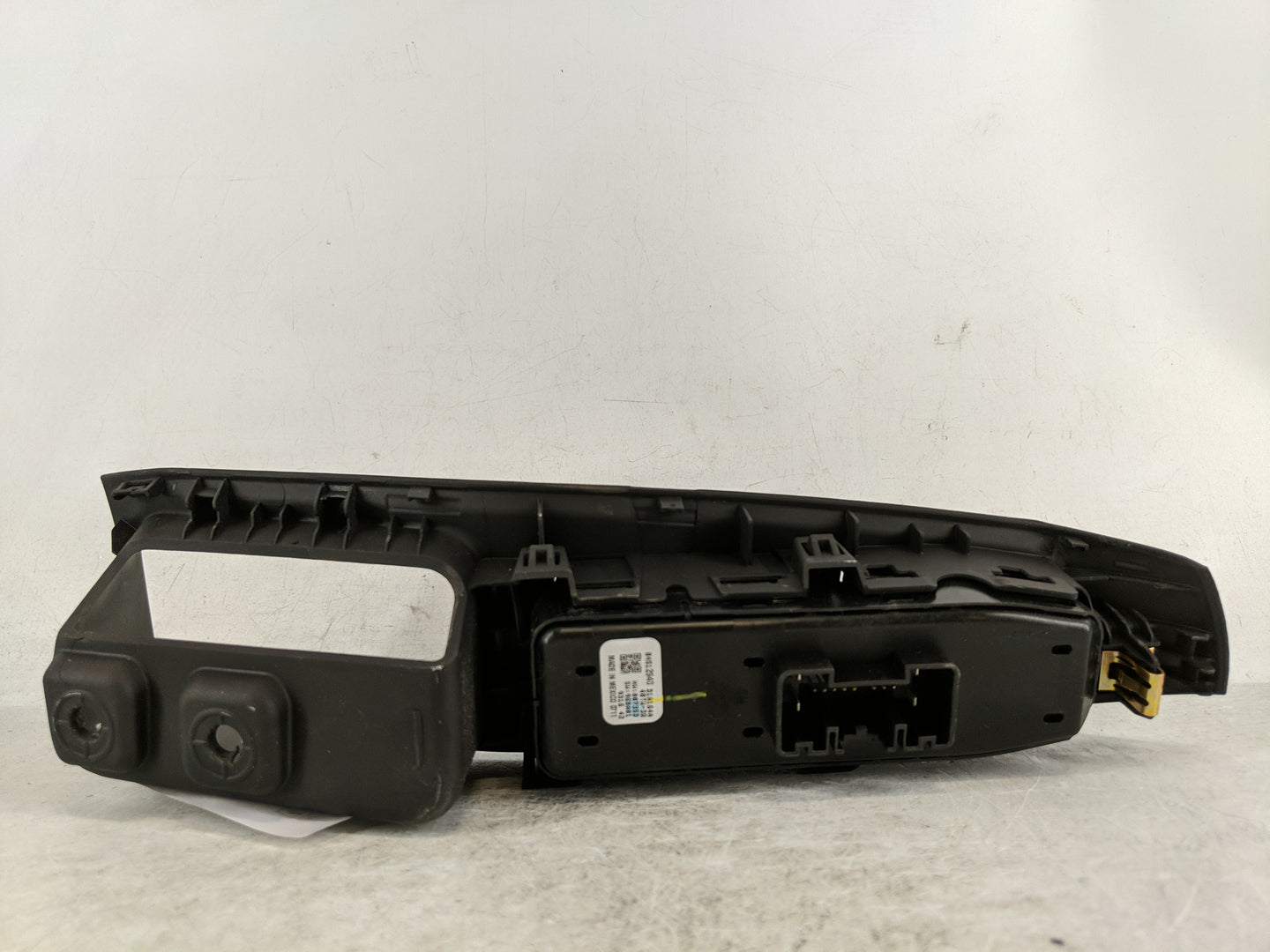 2020 Chevrolet Traverse Master Power Window Switch Replacement Driver Side Left P/N:84513464 Fits OEM Used Auto Parts - Oemu