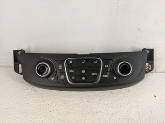 compare product 2018-2022 Chevrolet Traverse Climate Control Module Temperature AC/Heater Replacement P/N:QFGM623A Fits OEM Used Auto Parts
