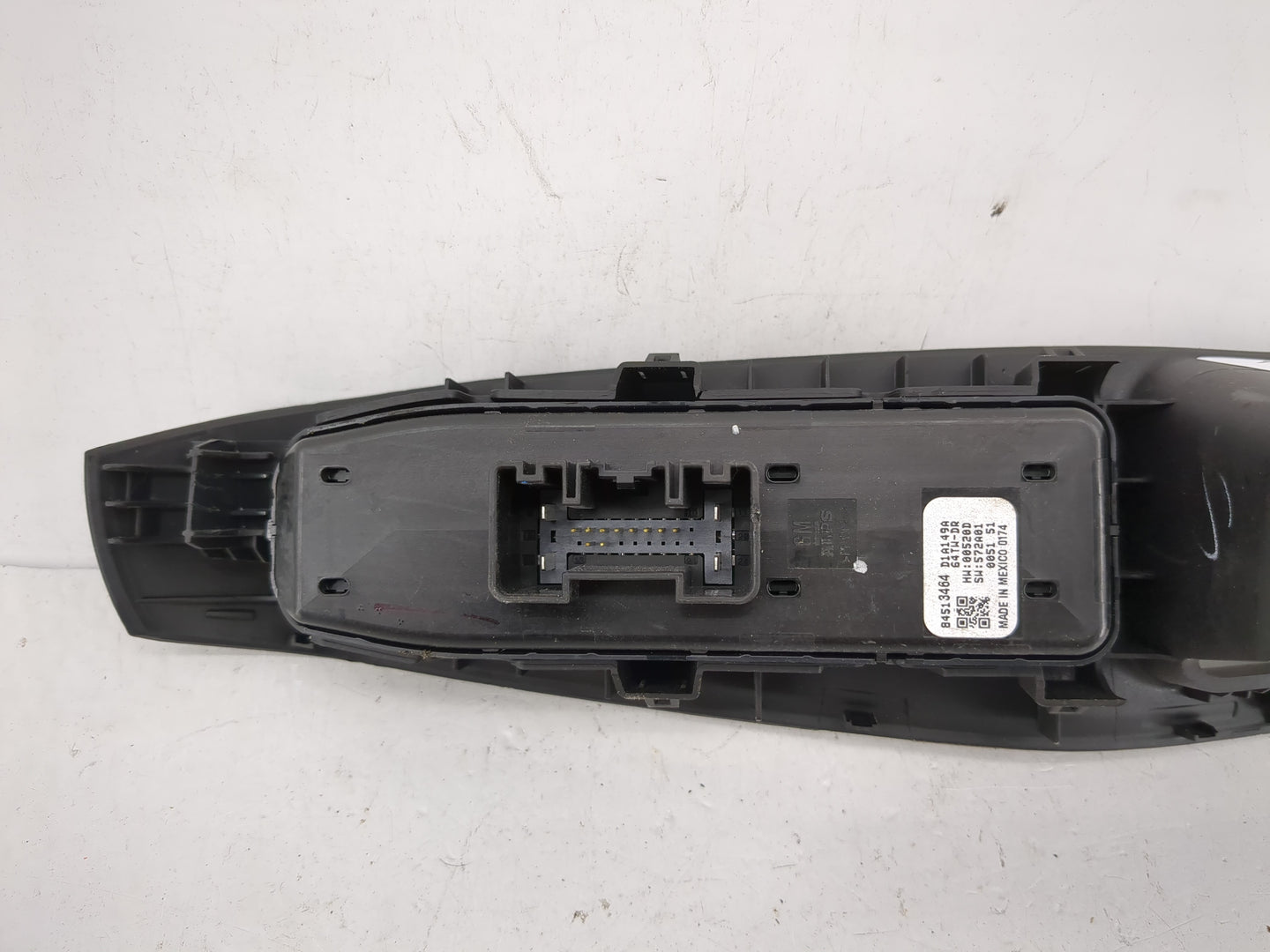 2020 Chevrolet Traverse Master Power Window Switch Replacement Driver Side Left P/N:84513464 Fits OEM Used Auto Parts - Oemu