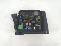 2020-2022 Chevrolet Traverse Fusebox Fuse Box Panel Relay Module P/N:7171-4521-30 Fits Fits 2019 2020 2021 2022 OEM Used Aut