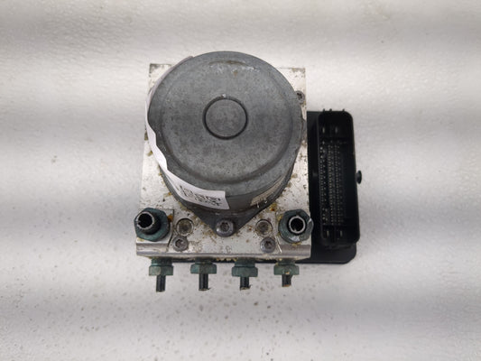 2019-2022 Chevrolet Traverse ABS Pump Control Module Replacement P/N:84738978 Fits Fits 2019 2020 2021 2022 OEM Used Auto Parts